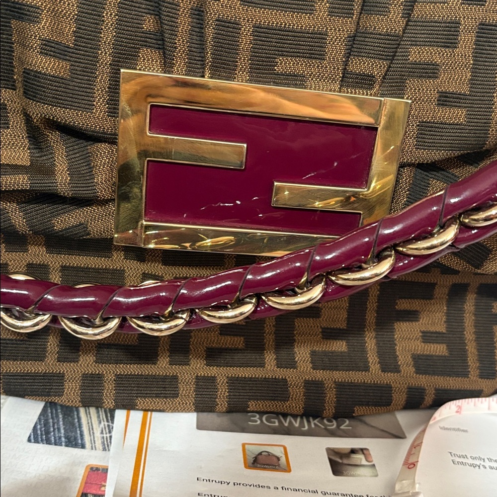 Fendi Zucca Mia Chain - Picture 2 of 9